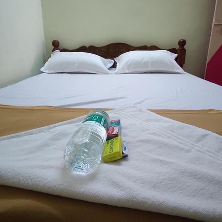 Sr Villa Stay Kottakuppam ภายนอก รูปภาพ