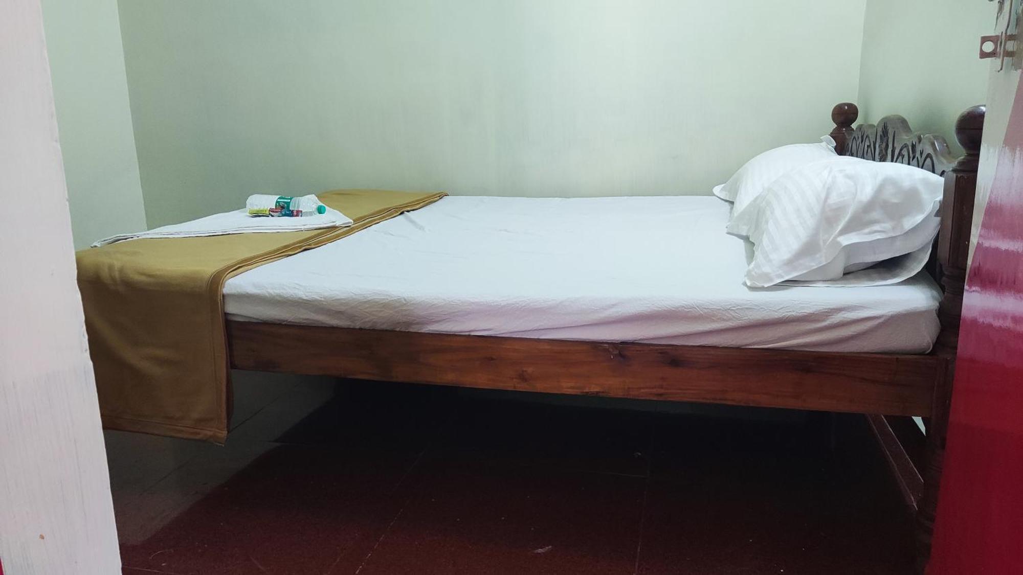 Sr Villa Stay Kottakuppam ภายนอก รูปภาพ